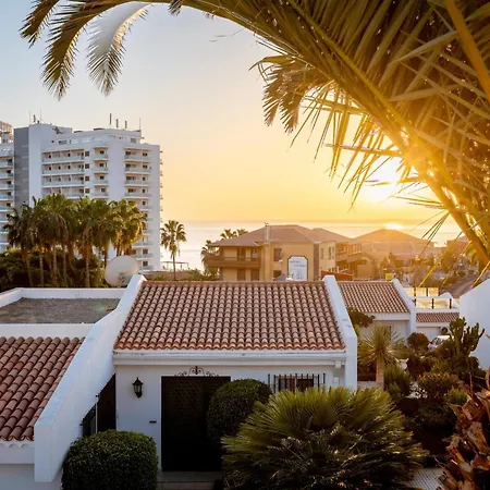 2b. Cozy Flores Big Terrace With Pool Апартаменти