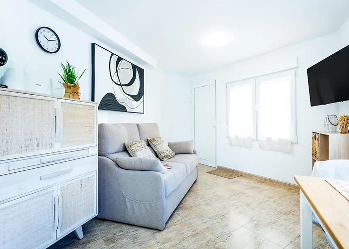 2b. Cozy Flores Big Terrace With Pool Apartment *