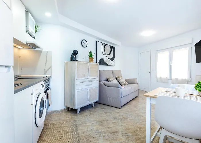 2b. Cozy Flores Big Terrace With Pool Apartment *