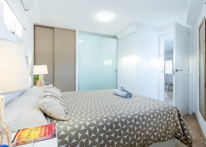 2b. Cozy Flores Big Terrace With Pool *