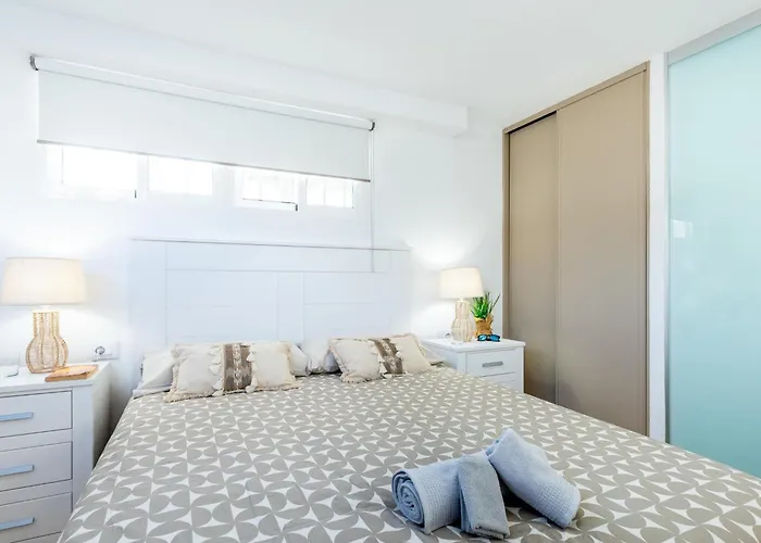 Apartment 2b. Cozy Flores Big Terrace With Pool *